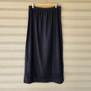 Hot Cotton 100% linen black embroidered skirt